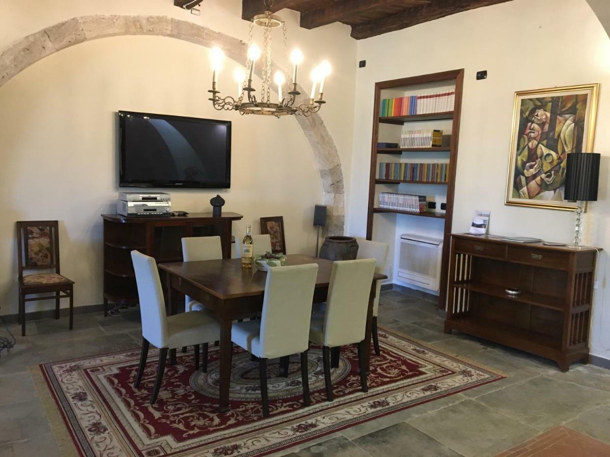 Hotel Il Palazzotto Isernia Esterno foto