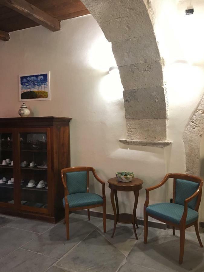 Hotel Il Palazzotto Isernia Esterno foto